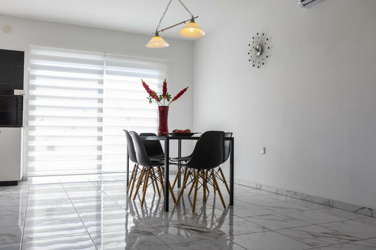 Protaras Villa Hollywood Екстериор снимка
