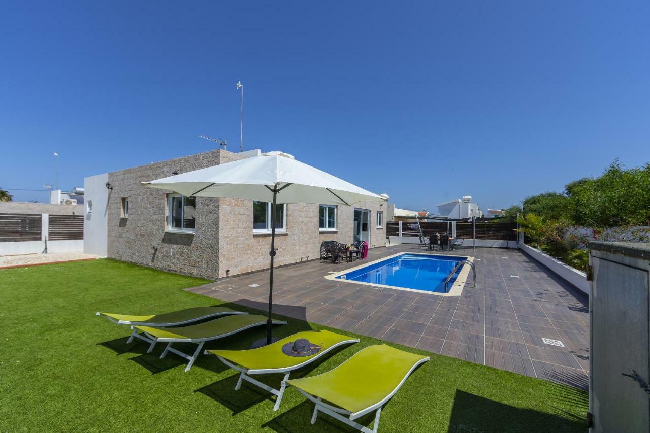 Protaras Villa Hollywood Екстериор снимка