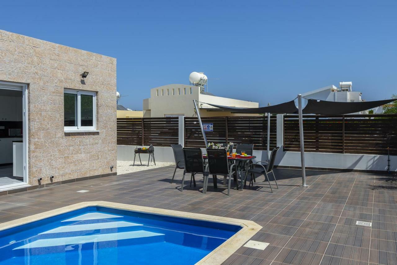 Protaras Villa Hollywood Екстериор снимка