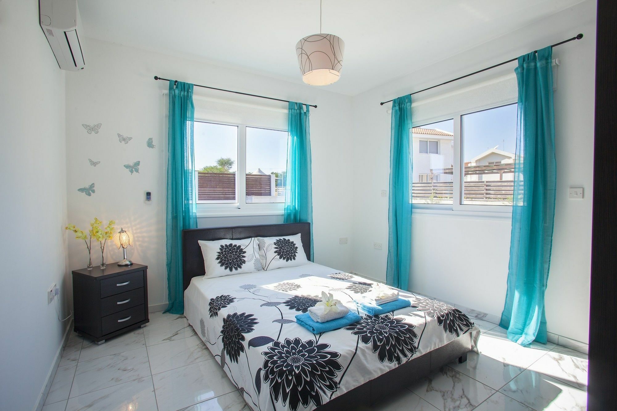 Protaras Villa Hollywood Екстериор снимка